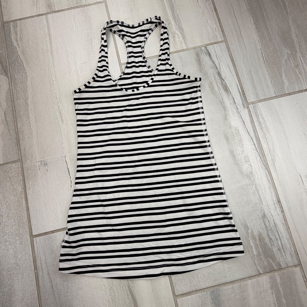 Lululemon Black White Striped Racerback Shelf Bra Tank Top 4